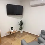 Tokajim Vendeghaz * Szerencs
